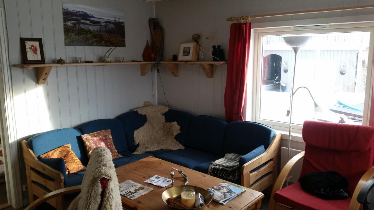 Blue House I At The End Of The World Apartment Mehamn Bagian luar foto