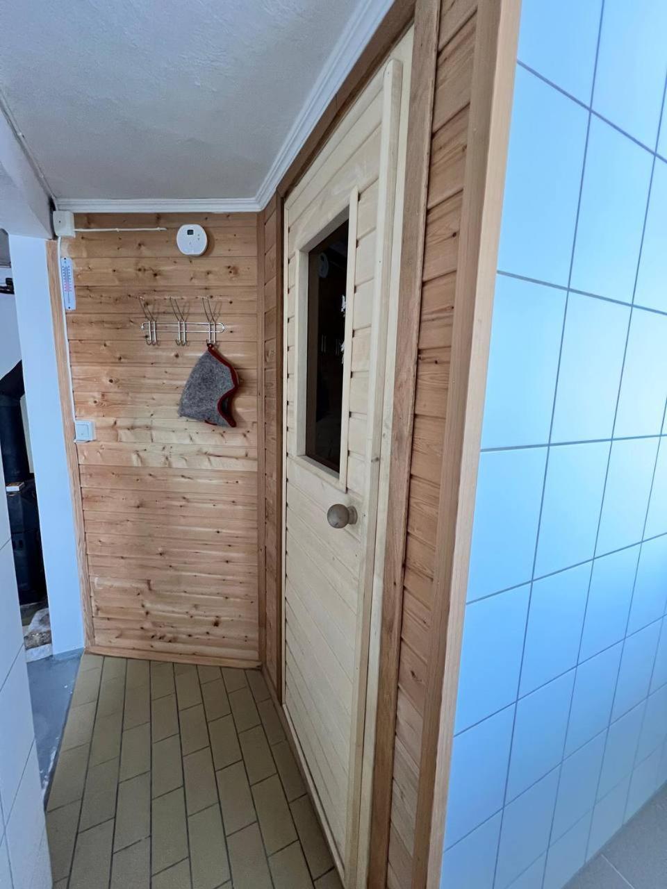 Blue House I At The End Of The World Apartment Mehamn Bagian luar foto